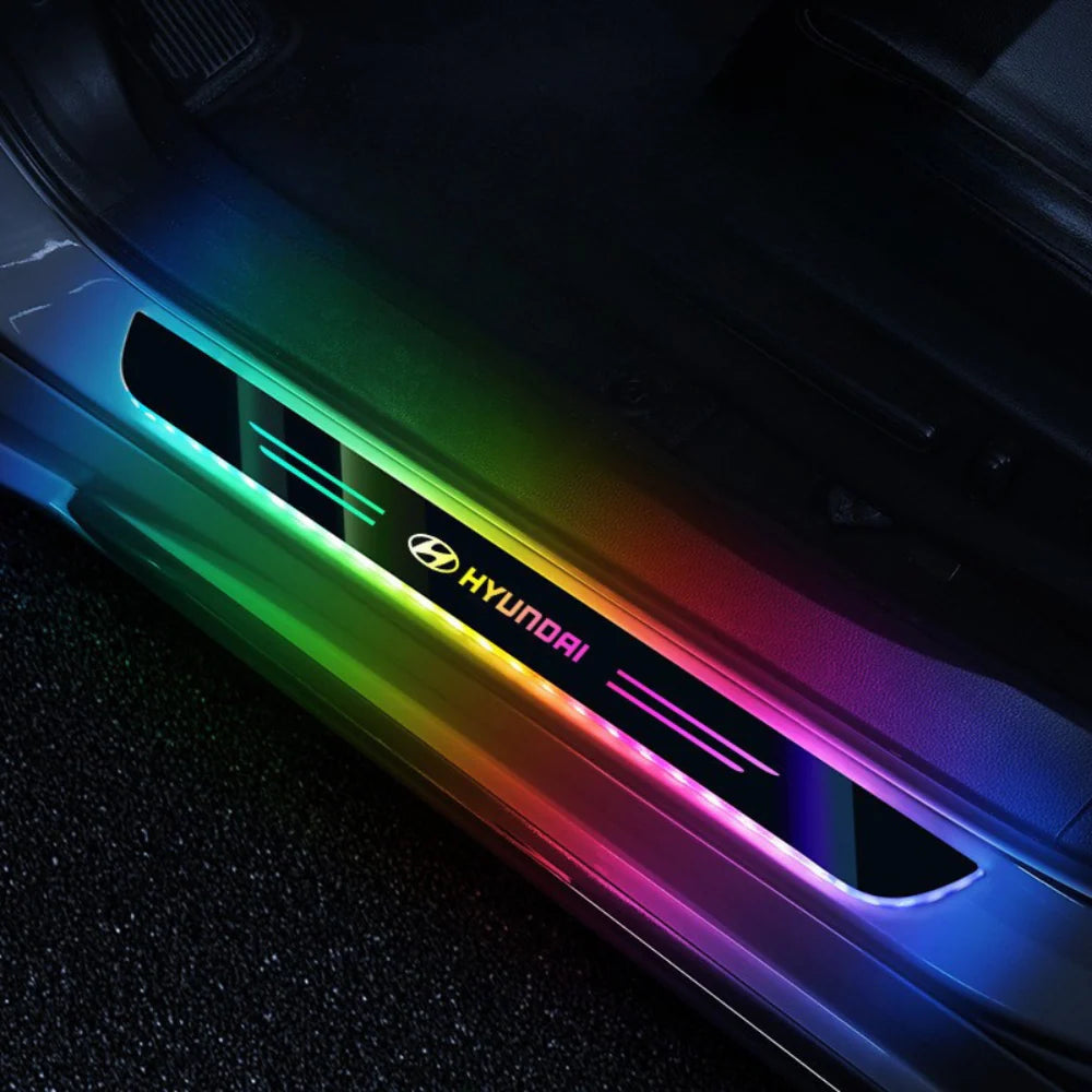 Pakkaus 2 LED-auton kynnyslevyä